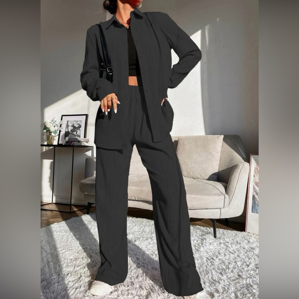 Women’s two piece set black and never worn
